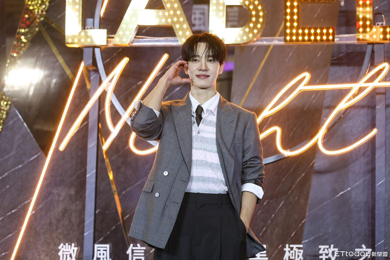 直擊/Highlight李起光冒雨現身「紅毯凸槌」當眾告白理想型 | ETtoday星光雲 | ETtoday新聞雲