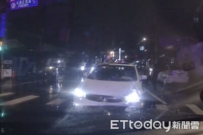 警察臨檢他逆撞警車！被揪出毒駕還搜出毒煙　28歲男這下慘了