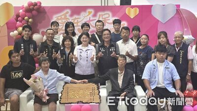 牽手72年的愛情模範！　太保市表揚121對金鑽婚夫妻