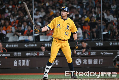 岳東華再見安喊「終於換我!很舒服」 提早加練自勉要有職業意識