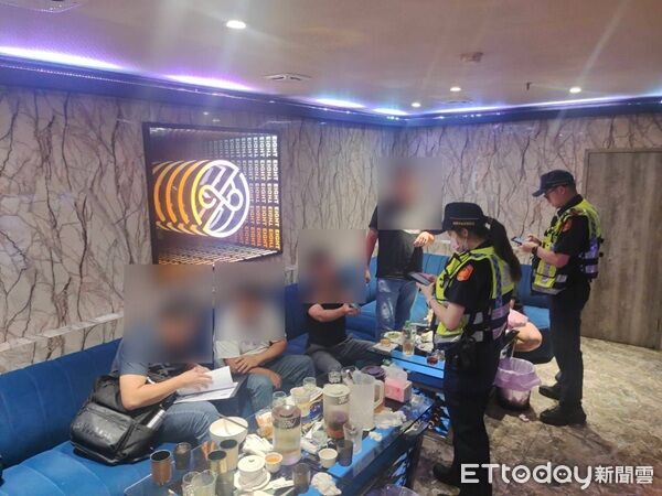 ▲平鎮警分局執行「雷霆除暴」暨全市性取締酒（毒）駕專案勤務。（圖／平鎮警分局提供）