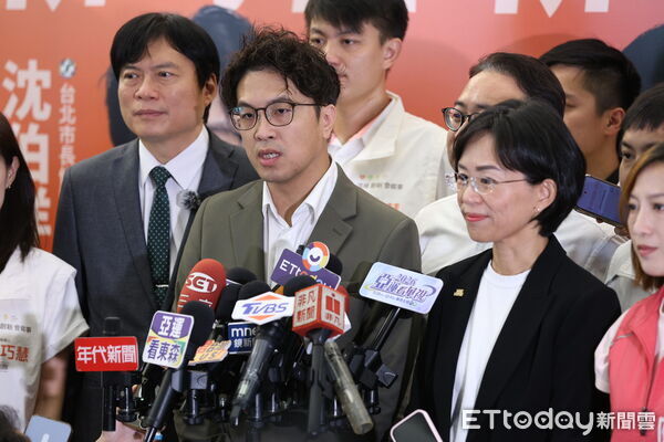▲台北市長參選人沈伯洋出席雙北律師後援會成立大會。（圖／記者林敬旻攝）