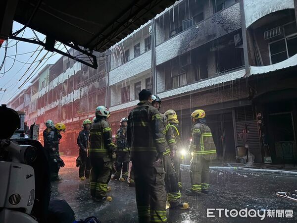 ▲▼ 台南凌晨大爆炸 。(圖/記者林東良翻攝)