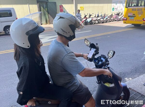 ▲▼Uber上月在北投推出機車載客服務挨罰70萬，近日已提出訴願。（資料圖／記者李姿慧攝）