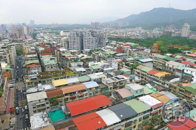 老公寓房價年跌7％　專家：別再押寶都更