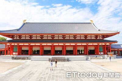 五熊破壞日本國寶「佛足石」有1273年歷史　藥師寺還是世界遺產