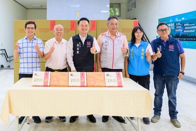 郭祿食品攜手日勝機構　中秋捐1800份禮盒慰勞桃園消防