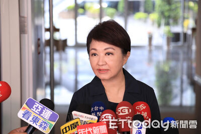 稱府方「棄單」弱勢中秋禮盒　盧秀燕霸氣喊：台中認購1300盒