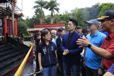 指南宮凌霄寶殿大火燒毀 蔣萬安下令:專案協助到重建那一天