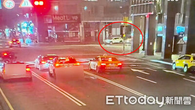 北市環保車追撞Uber！女駕駛受傷送醫　民眾凌晨被巨響嚇醒