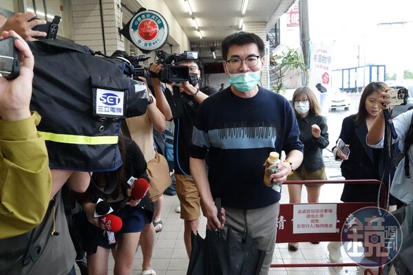 兆福診所房產由陳幸妤「配偶贈與」移轉至趙建銘（圖）名下，龐大的貸款壓力及長期婚內冷暴力，才讓陳幸妤選擇寧願接受鉅額保密條款，也要結束這段婚姻。