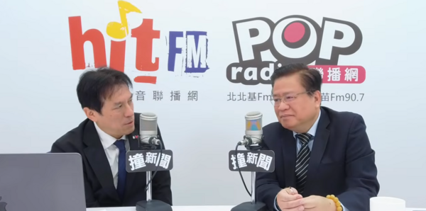 ▲許舒博接受專訪。(圖/翻攝自YouTube/POP撞新聞)