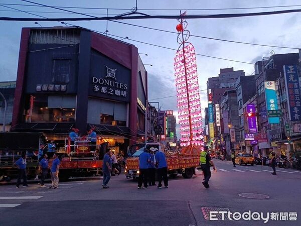 ▲桃園大廟景福宮放水燈明日登場。（圖／桃園警分局提供）