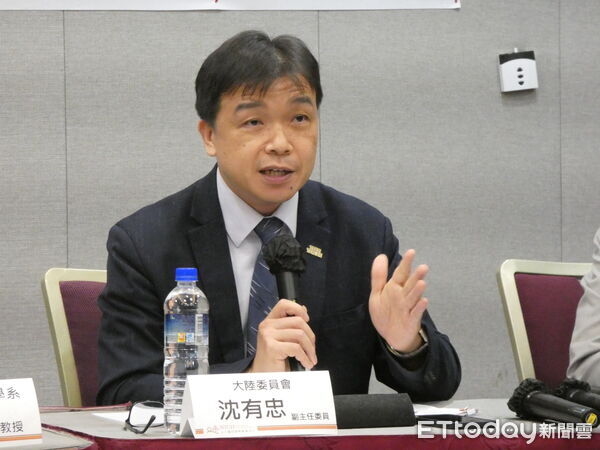 ▲▼亞洲政經與和平交流協會主辦「中國網路監管再擴張—公安權力進入個人資訊與網路活動」座談會，沈有忠、林子立。（圖／記者陳冠宇攝）