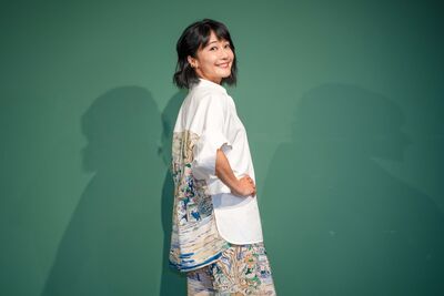 44歲女星談9年姊弟戀！演員男友求婚過程超傻眼　親吐：眼淚掉下來