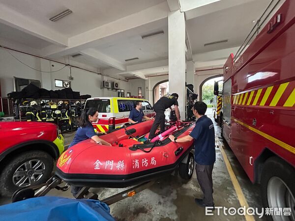 ▲▼金門縣消防局啟動防颱整備嚴防風雨。（圖／金門縣消防局提供）