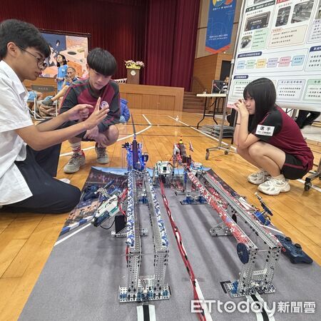 ▲偏鄉科技之光！北梅國中勇奪全國第一，獲WRO國際賽代表權，盼匯聚資源前進波多黎各，讓世界看見南投縣。（圖／北梅國中提供）