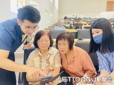 AI進入樂齡教室!台南培訓55名講師 從備課到互動全面升級