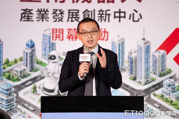 ▲台南市政府在柳營科技工業區成立「台南機器人產業發展創新中心」,補齊智慧產業聚落關鍵拼圖。(記者林東良翻攝,下同)