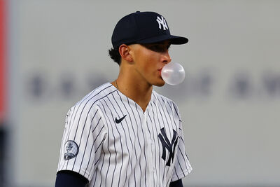 洋基大勝藏隱憂！大物隆巴德連5戰失誤　外媒質疑季後賽先發