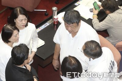 快訊/規模2400億!無人機載具條例三讀 納年度預算、藍營讓步