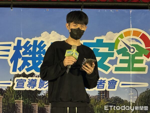 ▲▼交通部今天攜手高醫召開「機車安全宣導影片」首播記者會。（圖／記者李姿慧攝）