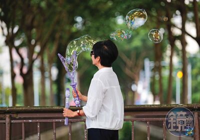 陳幸妤們／女師結婚一週就想離　「偽單親冷暴力」忍30年