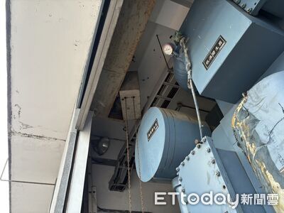 快訊/新北男修鐵捲門觸電「倒地無心跳」!送醫搶救不治