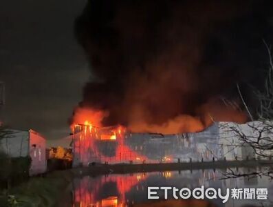 快訊/屏東工廠暗夜陷火海!爆炸聲響頻傳
