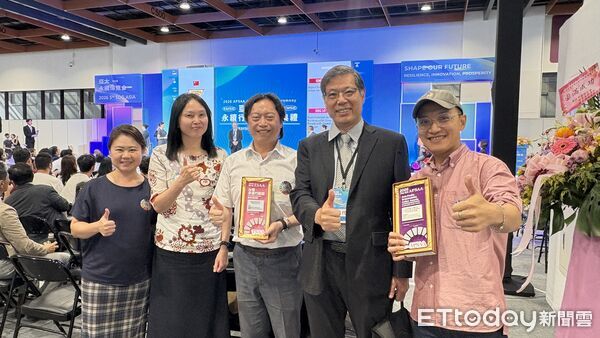 ▲南台科大3項USR計畫參加「2026亞太暨台灣永續行動獎」,全數獲獎並勇奪兩金一銅。(記者林東良翻攝,下同)