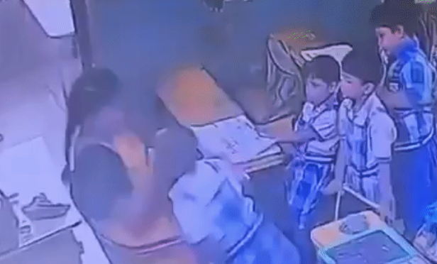 ▲▼印6歲童「遭女老師掌摑」當場倒地身亡！。（圖／翻攝自X）