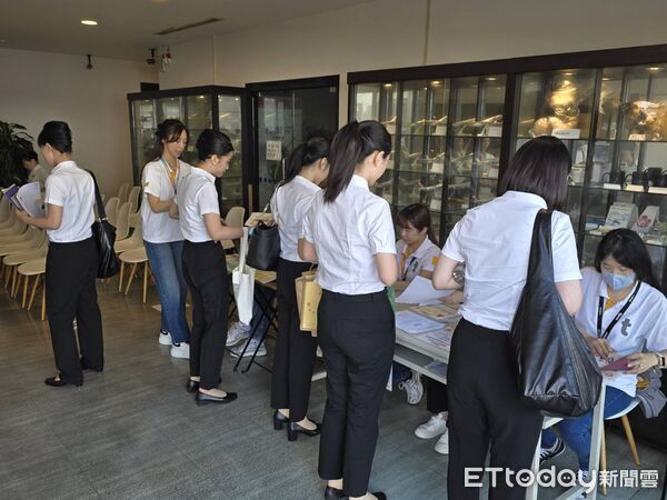 虎航招募空服員「3000人搶30名額」 第4季新血報到