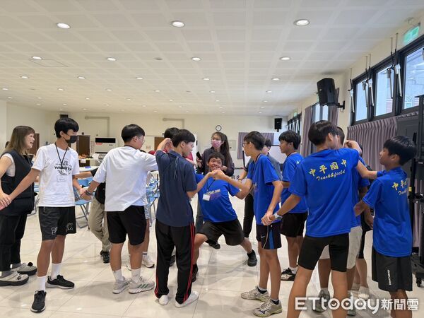 ▲▼台中少年隊巡迴4場「少年Don`t毒it!」講座，全面打造防毒網絡。（圖／台中少年隊提供，下同）