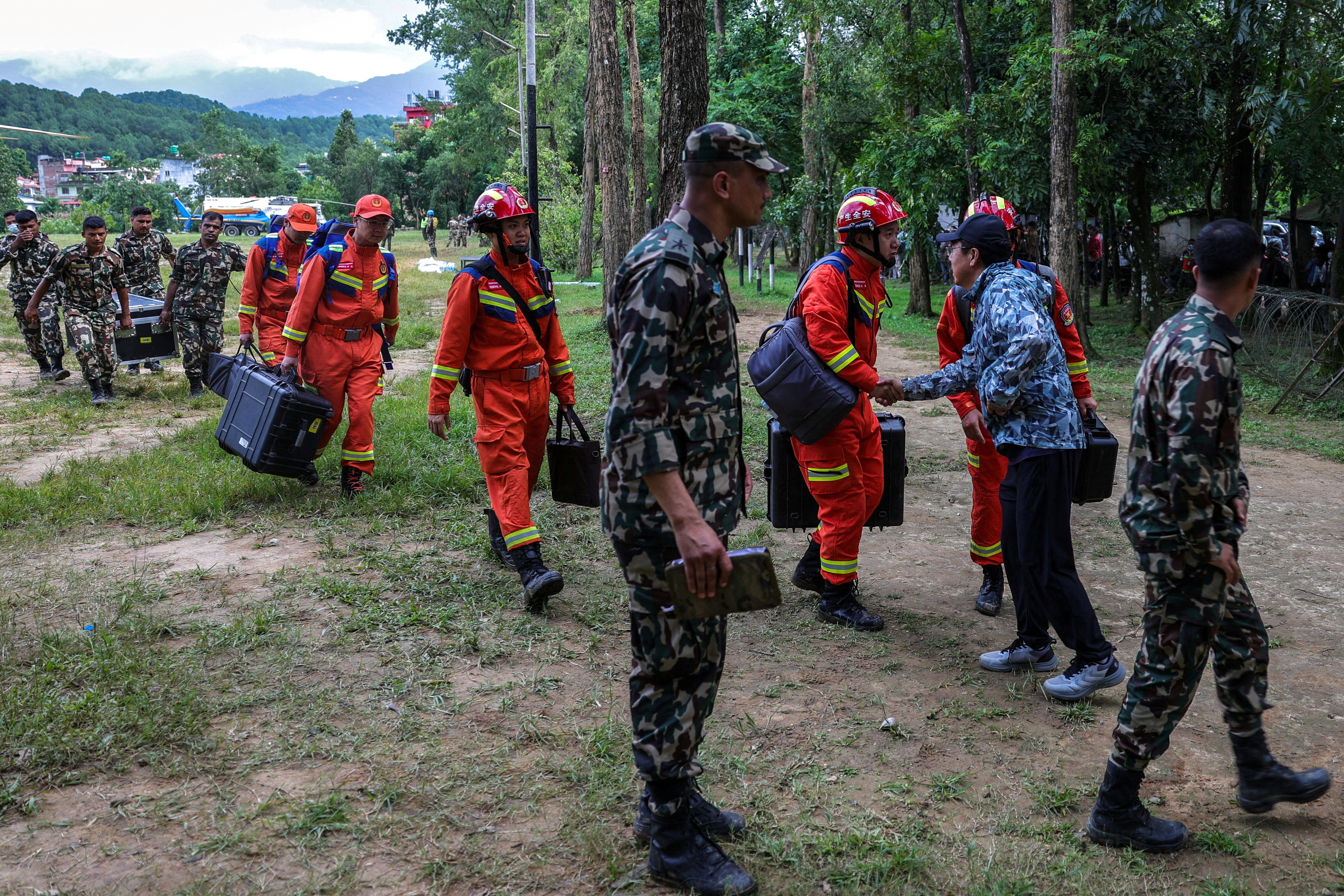 ▲▼尼泊爾、西藏邊境暴洪已造成至少600人死亡，還有近3000人失聯，中國與尼泊爾合作救援受困、失聯民眾。（圖／路透）