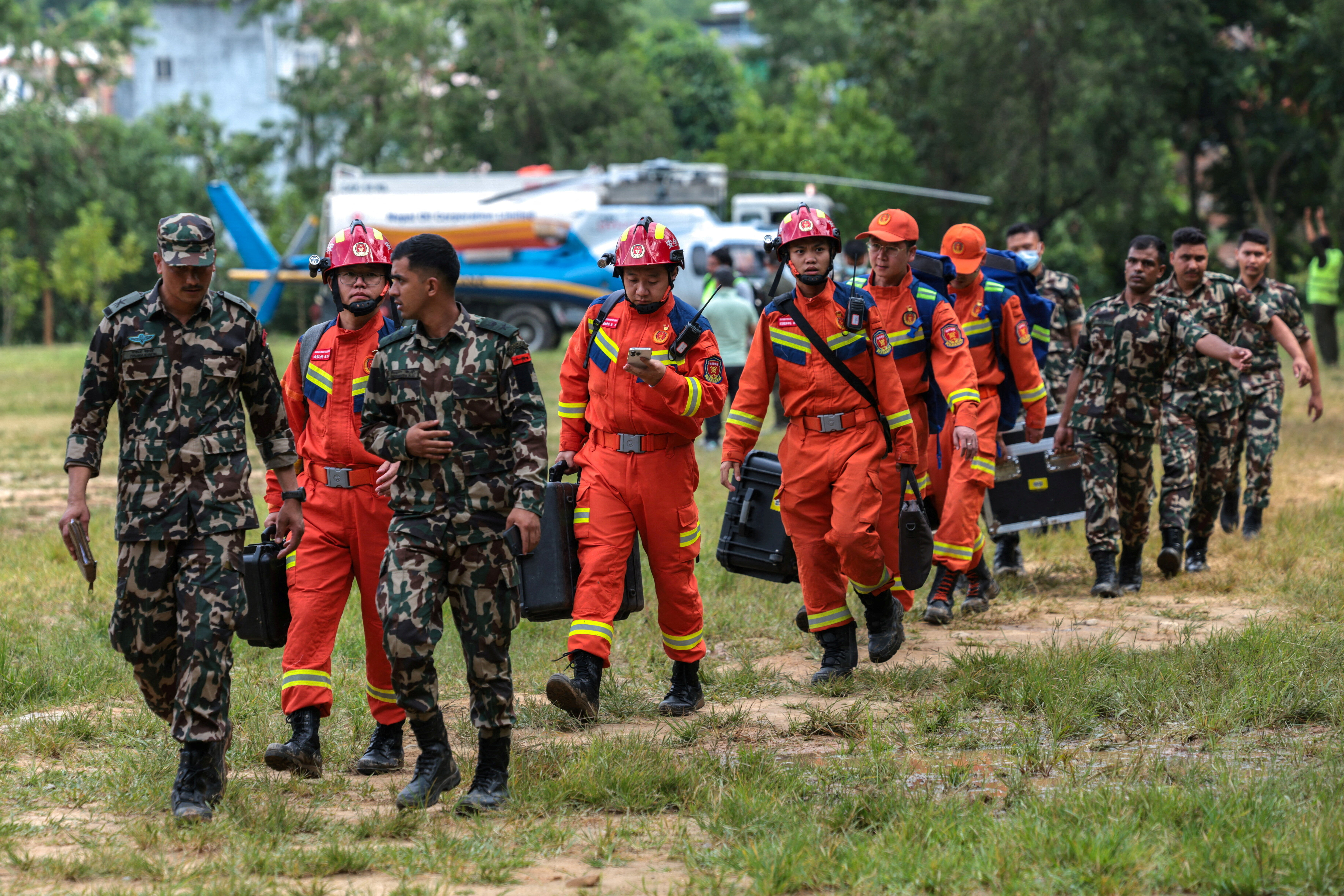 ▲▼尼泊爾、西藏邊境暴洪已造成至少600人死亡，還有近3000人失聯，中國與尼泊爾合作救援受困、失聯民眾。（圖／路透）