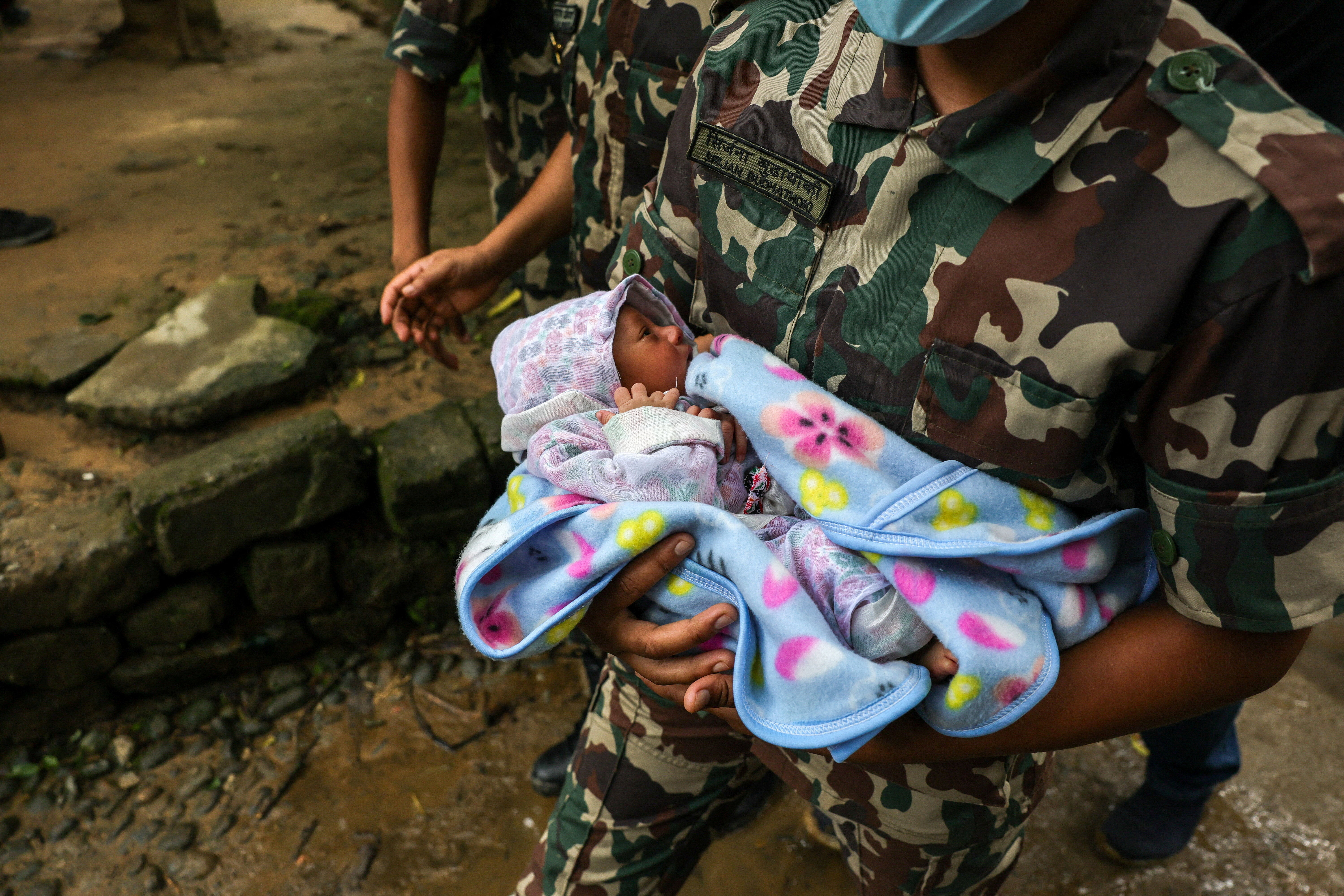▲▼尼泊爾、西藏邊境暴洪已造成至少600人死亡，還有近3000人失聯，中國與尼泊爾合作救援受困、失聯民眾。（圖／路透）