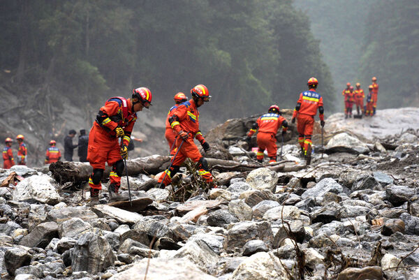 ▲▼尼泊爾、西藏邊境暴洪已造成至少600人死亡，還有近3000人失聯，中國與尼泊爾合作救援受困、失聯民眾。（圖／路透）
