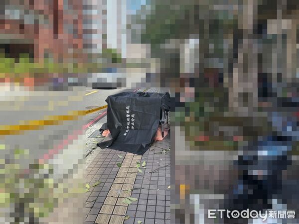 快訊／汐止驚傳婦人墜樓當場身亡！ 警現場拉封鎖線