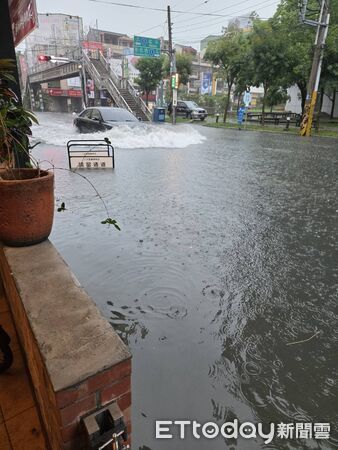 ▲▼         員基淹水，    。（圖／新生里長巫吉清提供）