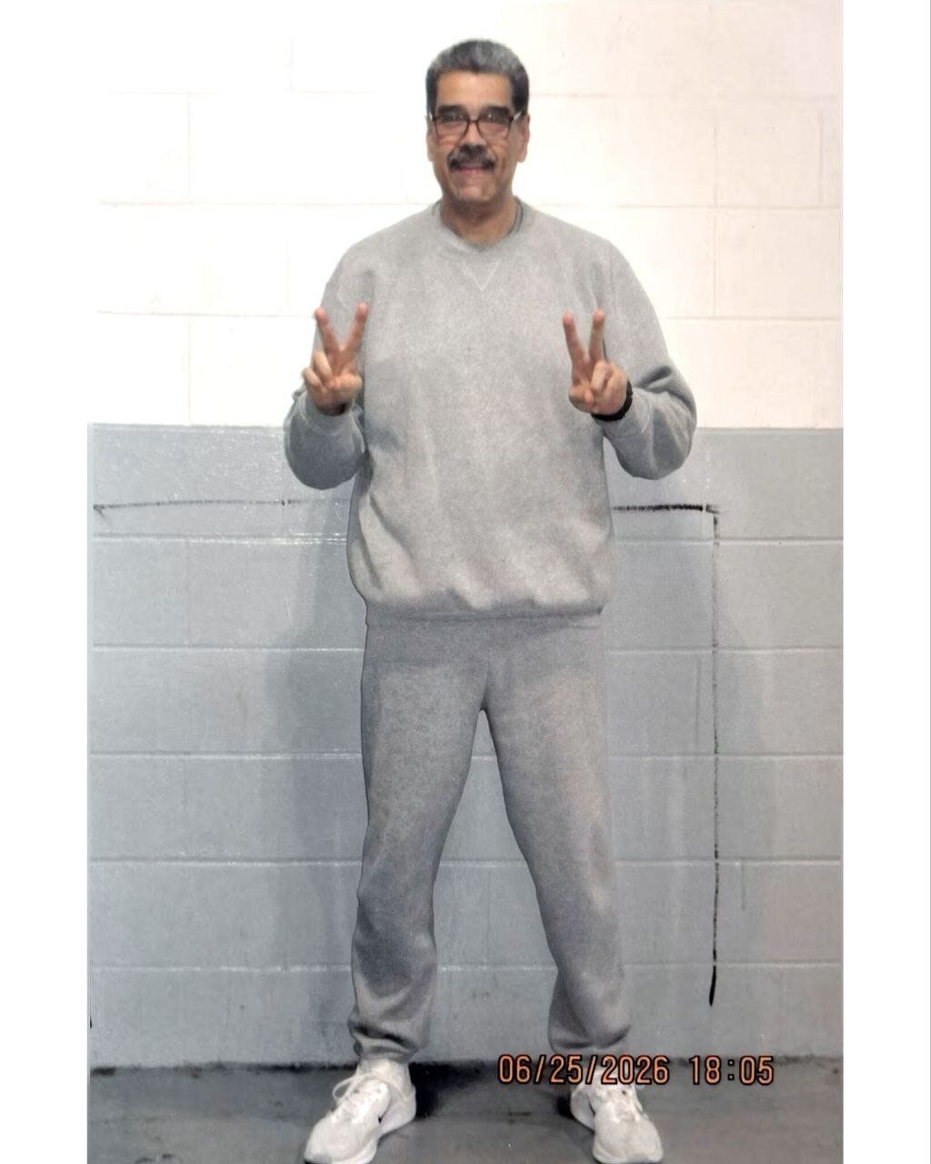 ▲▼ 委內瑞拉前總統馬杜洛（Nicolas Maduro）30日透過社群媒體發布2張個人照片。（圖／翻攝自X@NicolasMaduro）