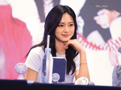 周子瑜合約到期「遭鎖定拉攏」!北京開1條件:提供一般藝人難取得的機會