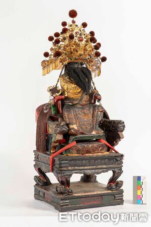 ▲▼   神威顯赫！嘉義下埤鎮安宮「池王歸庄」傳奇 倉庫留存數張小神椅成歷史見證   。（圖／嘉義市文化局提供）