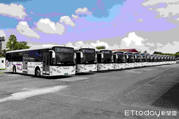 台南再添22輛電動公車！全市增至223輛 電動化比例突破40％