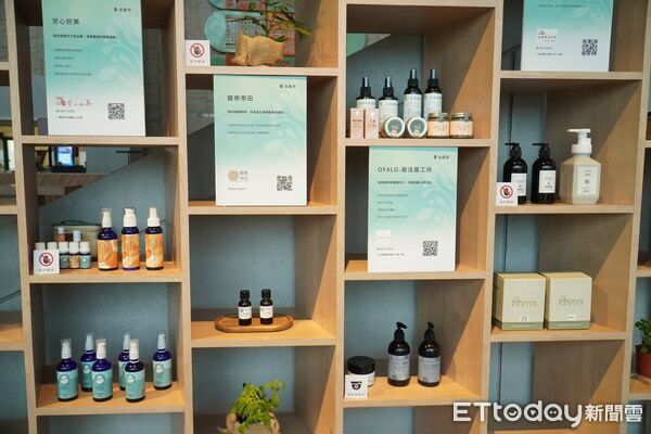 ▲台東縣立圖書館推出「台東香草圖書館」主題展覽，結合香草、氣味與閱讀體驗。（圖／記者楊晨東翻攝）