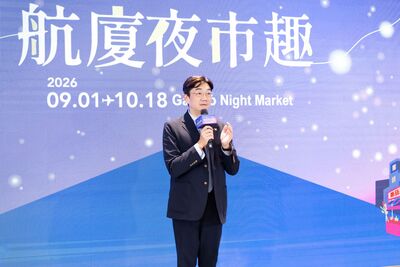 把臺灣夜市裝進登機箱！國門變身迷你夜市　桃園機場「航廈夜市趣」豐富旅客候機體驗