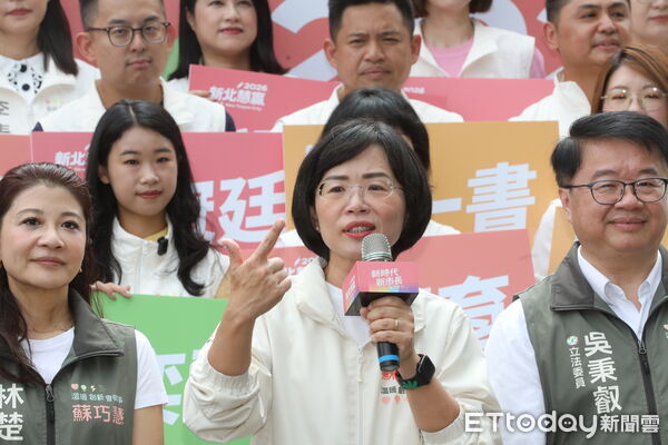 ▲▼ 蘇巧慧登記。2026新北隊市長議員聯合登記參選記者會 。(圖/記者劉耿豪攝)