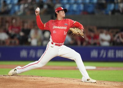 黃暐傑勝投飛了!味全龍、樂天桃猿戰至延長賽