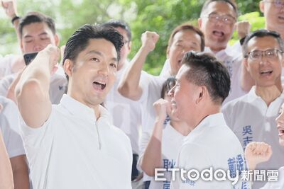 「中央不做、台北來做!」 蔣萬安率藍小雞登記再提生生喝鮮奶