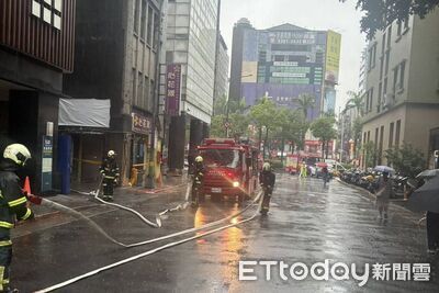 快訊/西門町德立莊酒店火警!餐廳鍋爐突起火 21車57人急搶救
