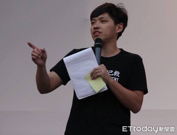 陳為廷爆任政府智庫DSET國安組長 網酸：什麼很髒的職位嗎